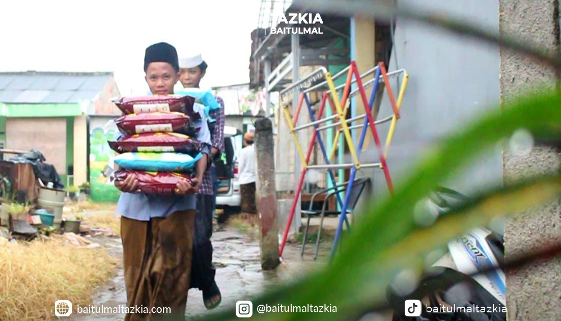 Penyaluran Beras Ketahanan Pangan untuk Santri Penghafal Al Qur’an di Tiga Pondok Pesantren di Kabupaten Bogor